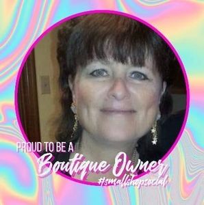 Meet your Posher, Denise